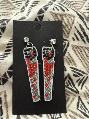 Pendientes de arma de asesinato arte diamante  Foto 1 de 2