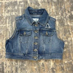 Justice Distressed Light Wash Denim Jean Trucker Jacket Sleeveless size 14 - Picture 1 of 6