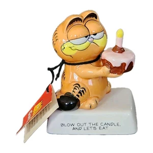 Enesco 1978 Garfield Blow Out the Candle and Let’s Eat Cake Ceramic Figure - Picture 1 of 9