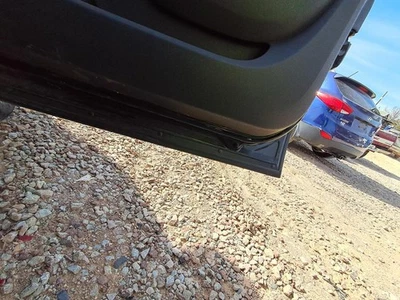 Used Front Right Door Interior Trim Panel fits: 2014 Chevrolet Suburban 1500  Gr - Image 1 of 4