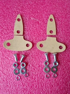 Classic Mini rear hinge gaskets and screw set - Picture 1 of 1