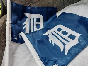 lot of 2 Detroit Tigers Team Logo MLB Auto Truck Car Flag Old English "D" - Picture 1 of 2