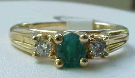 Anillo de diamantes esmeralda genuinos de oro amarillo macizo de 10 quilates 6,5 Foto 1 de 1