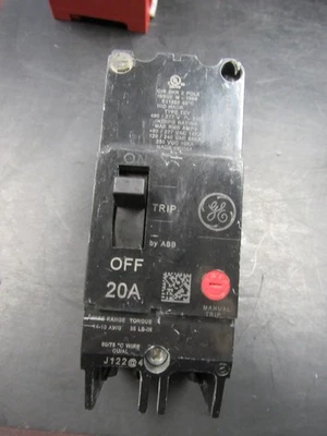GE TEY220 20AMP, 2P, 480/277V CIRCUIT BREAKER - Image 1 of 4