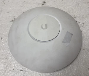 Ubiquiti UniFi UAP-AC-HD Wireless Access Point - Afbeelding 1 van 3