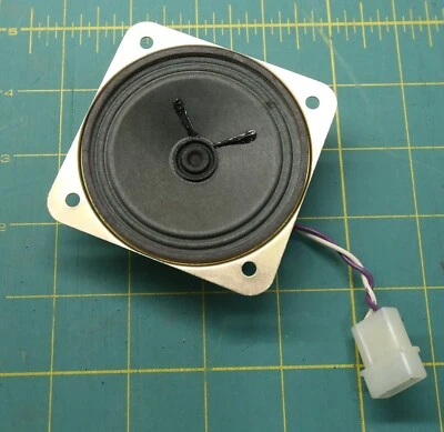 Apple Lisa 2 Speaker - Untested - Image 1 of 2