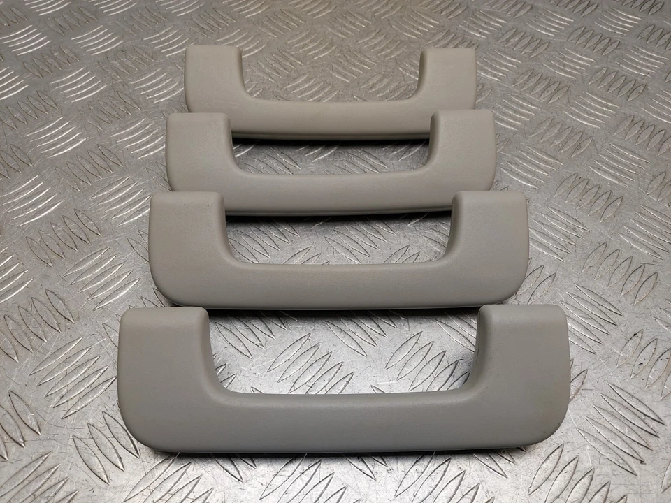 JUEGO DE MANIJAS DE AGARRE DE TECHO INTERIOR AUDI A3 MK2 X4 2008 A 2010 8P0857607M Foto 1 de 4