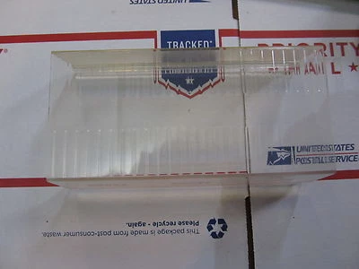 Whelen 6.5 inch 9M 9U Edge 9000 Light Bar Strobe Halogen LED Clear Lens Section - Image 1 of 4