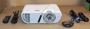 Viewsonic PJD6552LWS Short Throw HDMI Projector. Please Read the Description - Picture 1 of 8