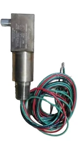 Nuevo interruptor de límite CROUZET SP3969-10 (pieza original) - Imagen 1 de 2