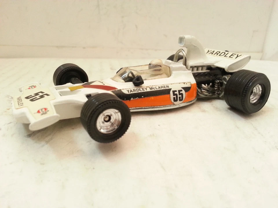 Mc Laren M 19A Yardley Corgi Toys 3396/69 1;36 - Immagine 1 di 4