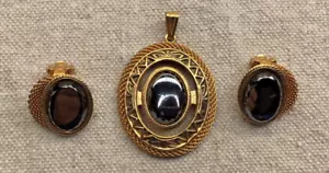 Vintage Pendant and Earring Set Gold Tone Black Onyx - Picture 1 of 7