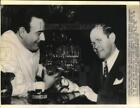 1945 Photo de presse Tony Nolinari & Sherman Billingsley Set alarme minuit à New York