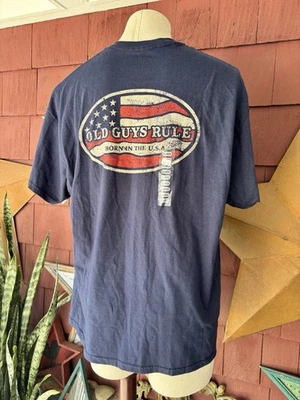 NUEVO CON ETIQUETAS Camiseta Old Guys Rule Roja Blanca Azul Nacida en los Estados Unidos Bandera Para Hombres Talla XL Foto 1 de 4