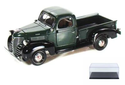 CARRO DIECAST Y VITRINA 1941 CAMIONETA PICKUP PLYMOUTH VERDE MOTORMAX 73278 1/24 Foto 1 de 3
