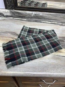 Bufanda a cuadros para mujer. 60x8,5, 97% acrílico 3% lana. RN 93677, solo limpieza en seco. - Imagen 1 de 2