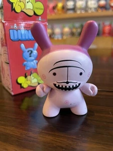 Kidrobot Dunny 3” Dalek Series 2004 - PINK MOUSTACHE    *RARE* - Picture 1 of 8