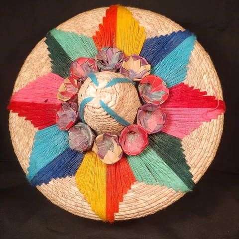 Vintage Woven Grass Mexican Round Basket with Lid Floral & Yarn 'Guadlajara' Cover