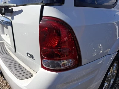 Б/у правый задний фонарь в сборе подходит: 2006 Buick Rainier правый класс A - Изображение 1 из 4