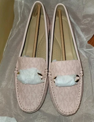 Michael Kors Reed Loafer Mk Signature Small US 7.5M Shoes  - Image 1 of 4