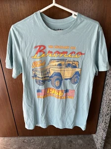 Camiseta Goodfellow & Co Ford Bronco Unisex Ford Motor Company 1966 Talla: Mediana - Imagen 1 de 6