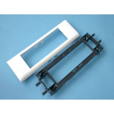 Legrand 10956 - Support MOSAIC pour Goulotte DLP couv 65 mm 6 modules BLANC - Photo 1/2