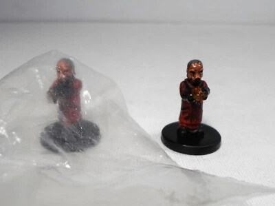 STAR WARS MINIATURES 2007 FORCE UNLEASHED #10 FRINGE 7 UGNAUGHT TECH SET OF 2 - Image 1 of 4