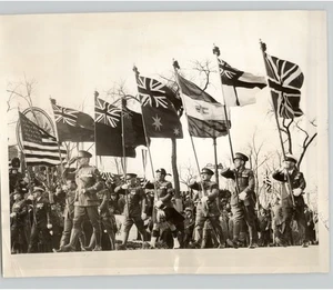 BANDERAS DE PAÍSES ALIADOS EN DESFILE DEL DÍA DEL EJÉRCITO Nueva York Vintage 1936 Foto de Prensa - Imagen 1 de 2