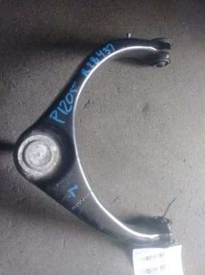 Dodge Ram 1500 2019 brazo de control superior delantero izquierdo  Foto 1 de 2