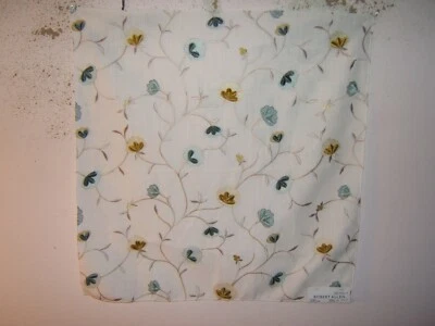 Robert Allen, Dije Flor, Bordado Terciopelo Floral, Remanente, Fuente Color Foto 1 de 2