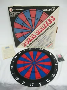 VINTAGE VALLEY RECREATIONS PROD. ROYAL DARTS DARTS IN BOX KUNSTSTOFFPLATINE USA - Bild 1 von 9