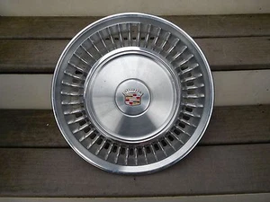 1971 71 1972 72 Cadillac DeVille 15" Wheel Cover Hubcap #2007 - Picture 1 of 7