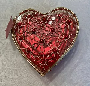 Heart Shaped Trinket Box Metallic Mesh Basket Gold-tone Wire Lid Red Faux Pearls - Picture 1 of 12