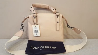 全新带标签 Lucky Brand CARO 皮革软垫斜挎包 MUSHROOM 浅粉色 $228 — 第 1/4 张图片