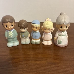 Vintage 1986 Precious Moments Gummi Fingerpuppe Familie - Bild 1 von 10