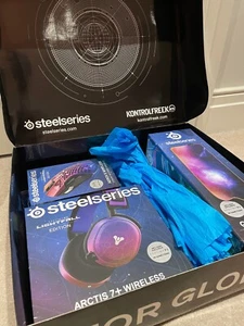 Steelseries Destiny 2 Lightfall Mouse, Headset, Mousemat, Emblems, Emotes Bundle - Picture 1 of 18