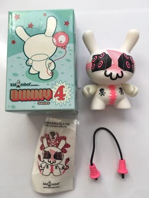 DUNNY SERIES 4 MAD BARBARIANS 1/48 3” VINYL FIGURINE KIDROBOT  - Image 1 of 4