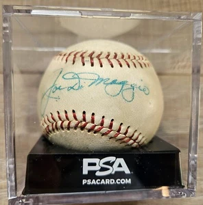 Joe Dimaggio Signed Autographed Wilson Baseball PSA DNA HOF Yankees Vintage Old - Picture 1 of 8