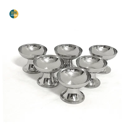 Coppe coppette gelato macedonia vintage in acciaio inox set da 6 argento anni 70 - Immagine 1 di 4
