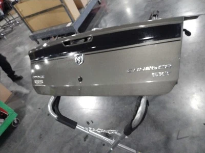 Maletero/portón trasero sin alerón compatible con cargador 06-10 586739 Foto 1 de 2