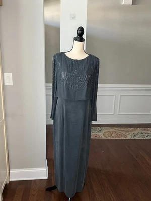 Vestido de seda Dana Buchman con corpiño gris con cuentas talla 14 Foto 1 de 4
