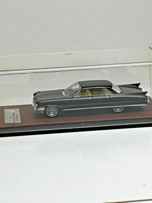 Cadillac Eldorado Brougham Pininfarina 1960 edición limitada #130 de 199 GLM 1:43 Foto 1 de 4