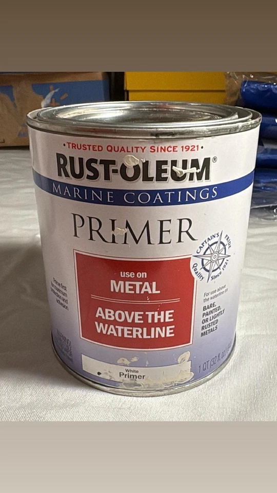 Imprimación de metal marino Rust-Oleum 207016, cuarto de galón, blanco, 1 cuarto de galón (paquete de 1) Foto 1 de 1