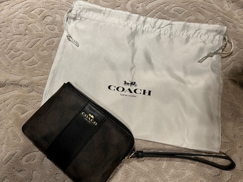Piccola borsa Coach originale con braccialetto ottime condizioni