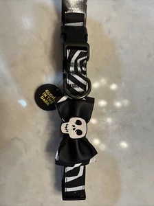 Collar de perro ajustable con tema de Halloween Thrills & Chills nuevo - Imagen 1 de 4