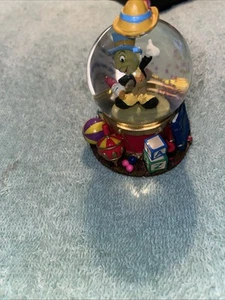 Disney Snow Globe Jiminy Cricket 3 Inch Tall Vintage - Picture 1 of 8