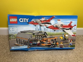 LEGO 60103 - City Airport Air Show Factory Sealed (Damaged box)