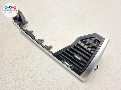 BMW X3 M40I 2020-21 tablero derecho ventilación aire acondicionado moldura rejilla exterior G01 Foto 1 de 4