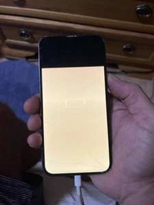 IPhone Bundle - Spare Parts - Picture 1 of 6