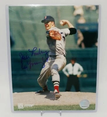 JIM LONBORG '67 Cy Young Autographed 8x10 Glossy Photo & COA Boston Red Sox - Image 1 of 4